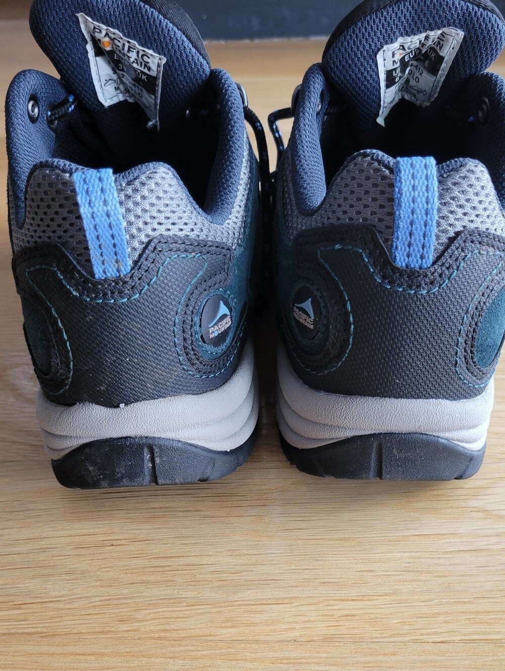 Womens Waterproof Trail Sneakers - Blue Gray Lightweight Hiking Shoes - Picture 3 of 5
